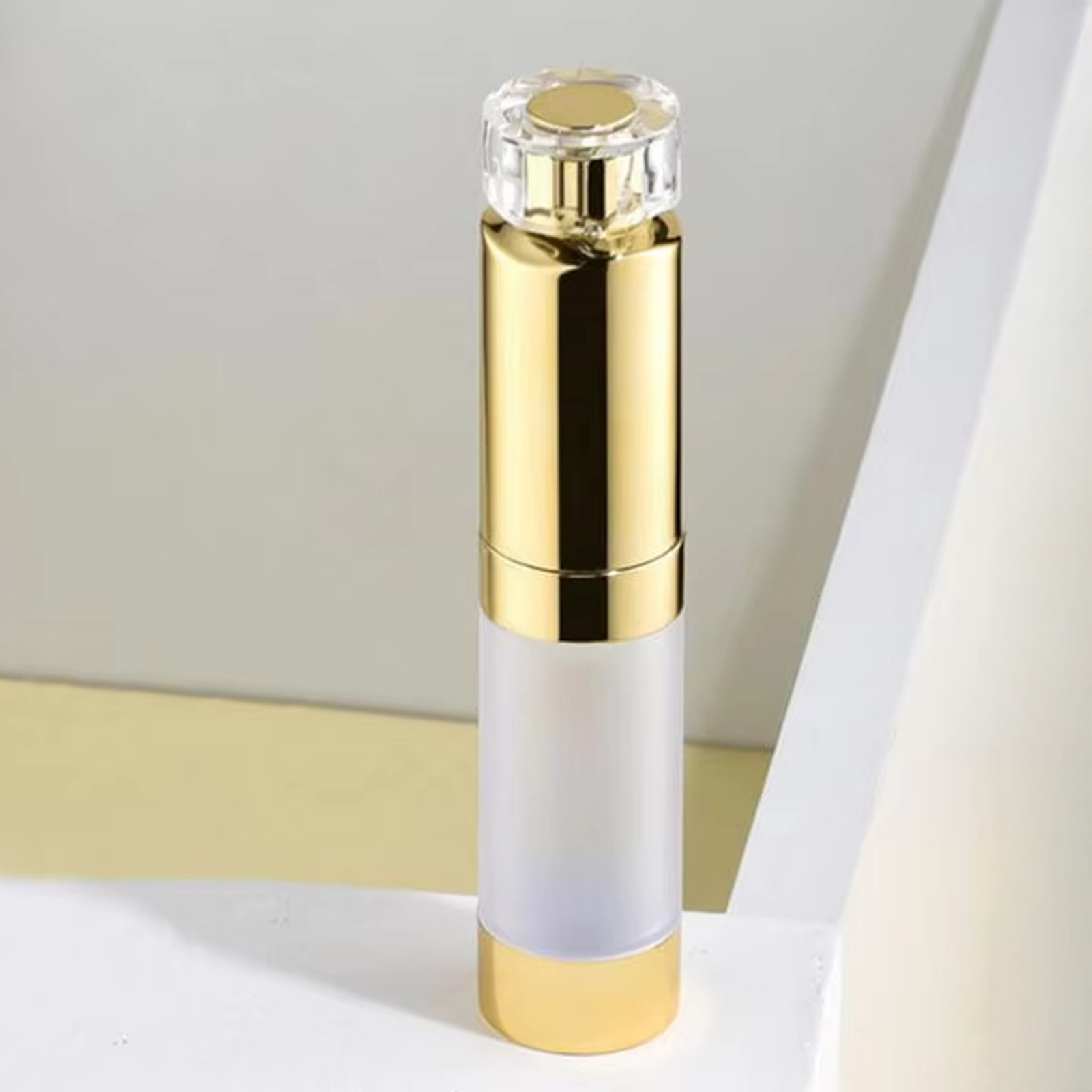 ขวดปั๊มสุญญากาศขนาด 15/20 มล.  - Luxury Skincare Packaging บทวิจารณ์และราคา