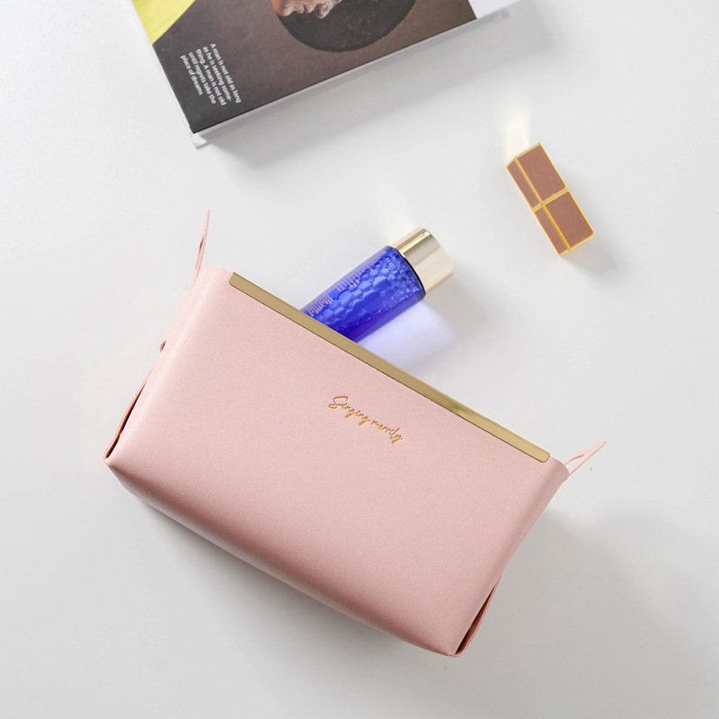 นอร์ดิกพีวีซีสกินแคร์และเครื่อ - Luxury Skincare Europe บทวิจารณ์และราคา